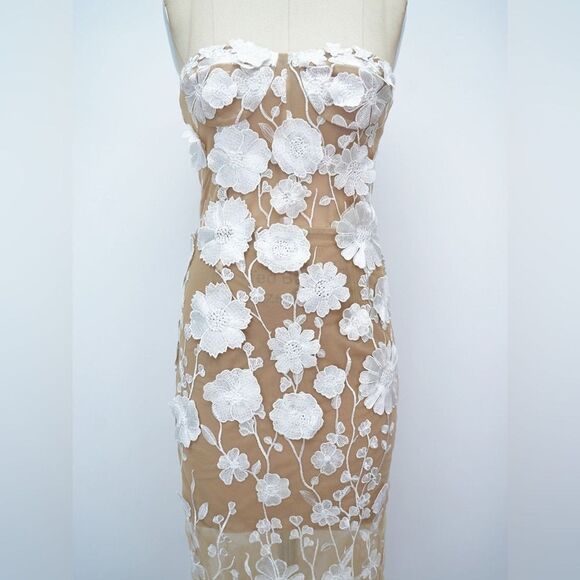 NWOT BRONX AND BANCO JASMINE BLANC STRAPLESS MAXI DRESS - Picture 10 of 16
